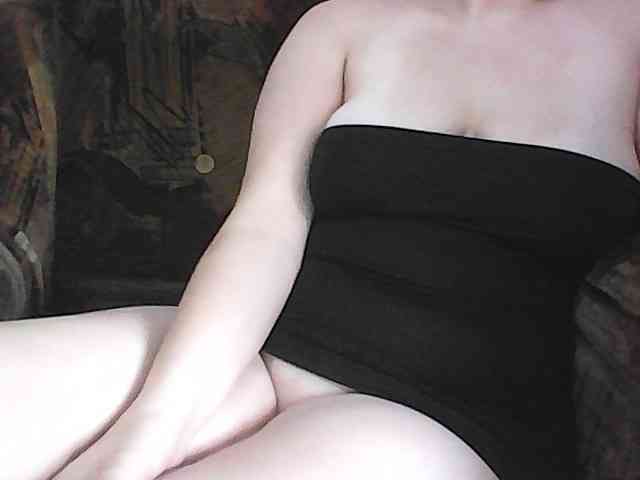 KissMeQuick webcam