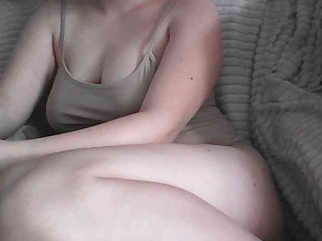 KissMeQuick webcam