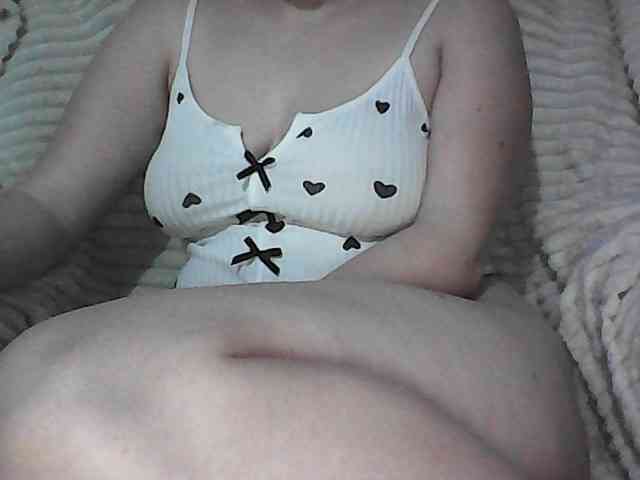 KissMeQuick webcam