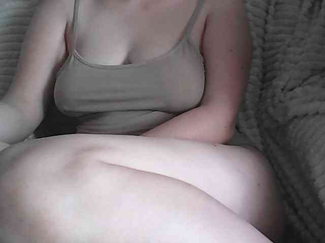 KissMeQuick webcam