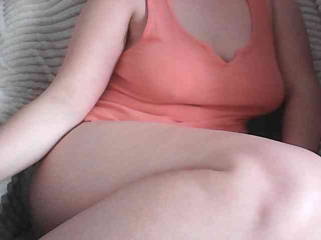 KissMeQuick webcam