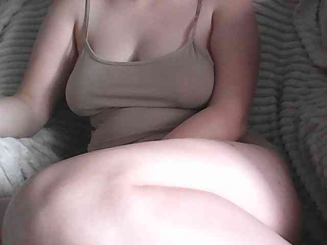 KissMeQuick webcam