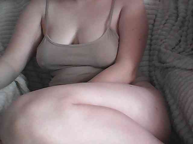 KissMeQuick webcam