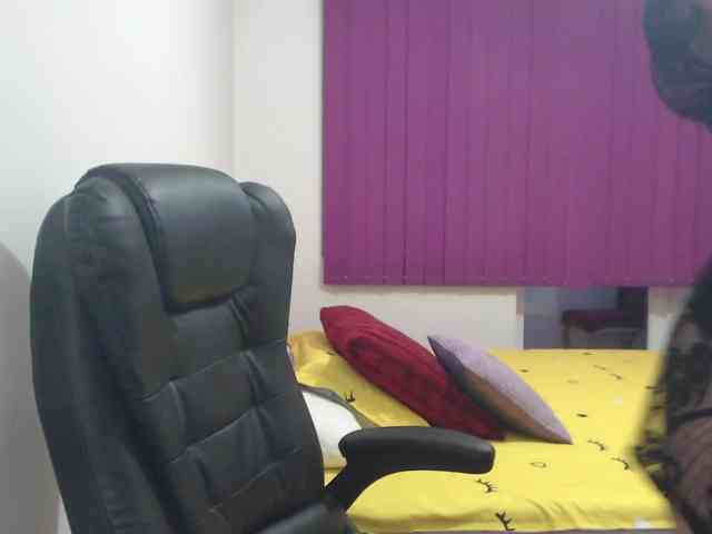 Iuliaxxtasyy webcam