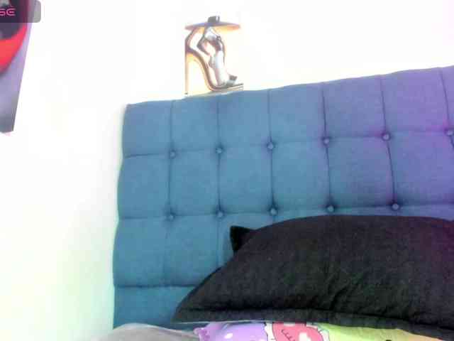 Stefany-wish webcam