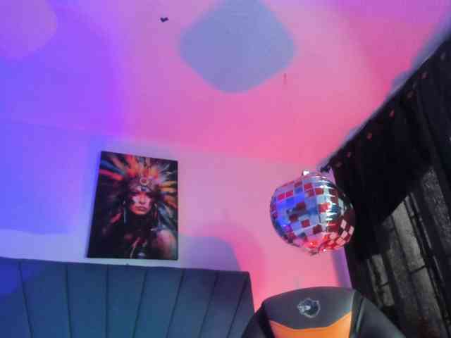 Stefany-wish webcam