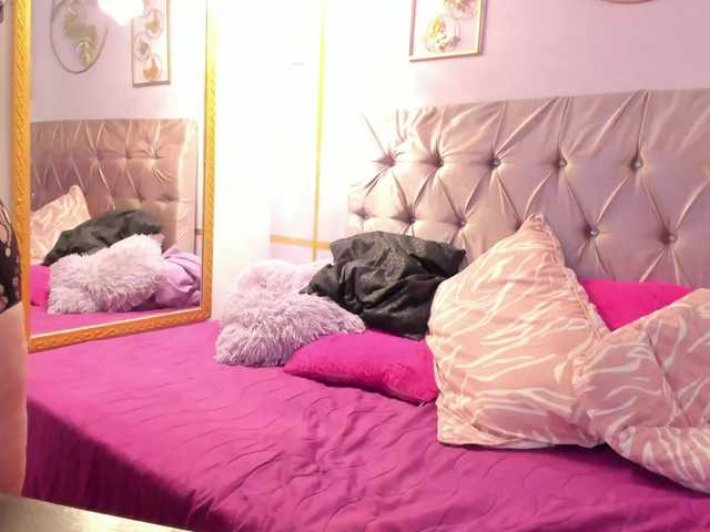 SalmaZaman live cam on BongaCams