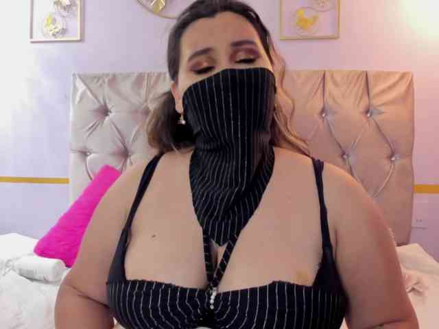 SalmaZaman webcam