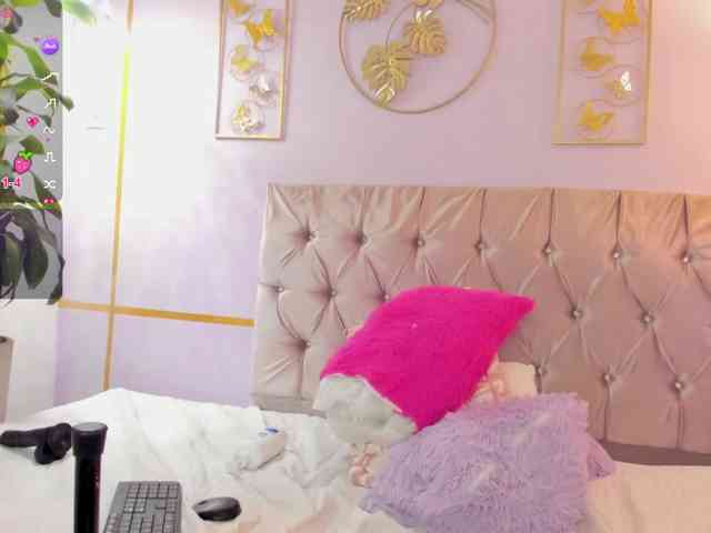 SalmaZaman webcam