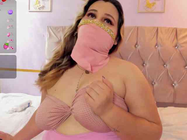 SalmaZaman webcam