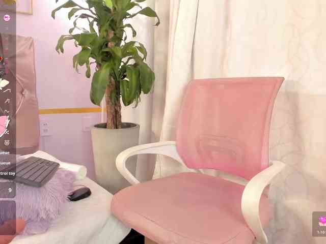 SalmaZaman webcam