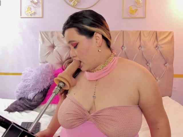SalmaZaman webcam