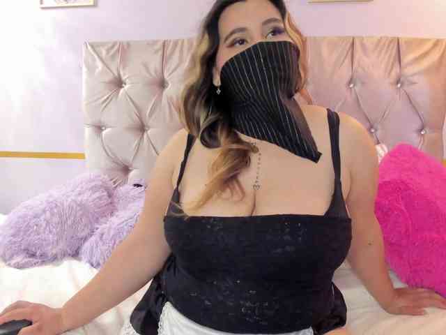 SalmaZaman webcam