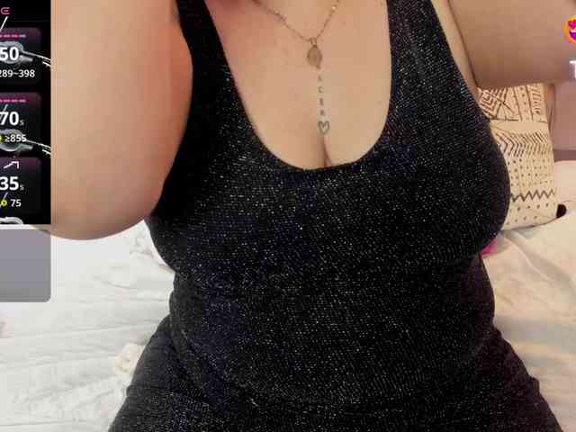 SalmaZaman webcam