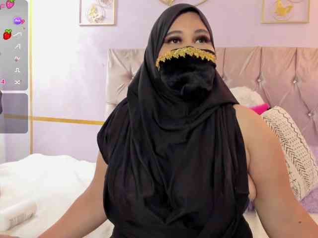 SalmaZaman webcam