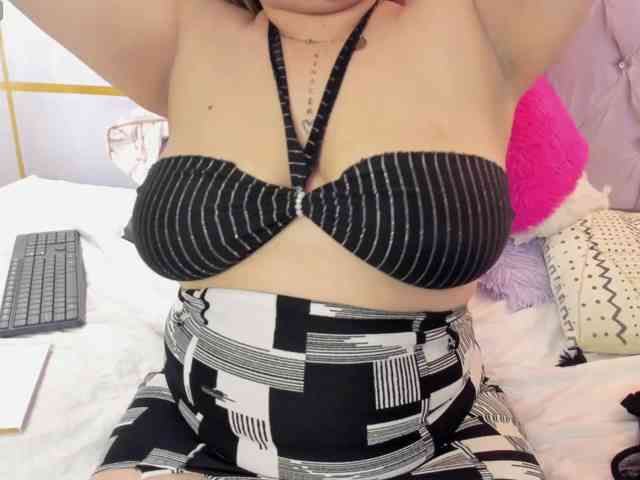 SalmaZaman webcam