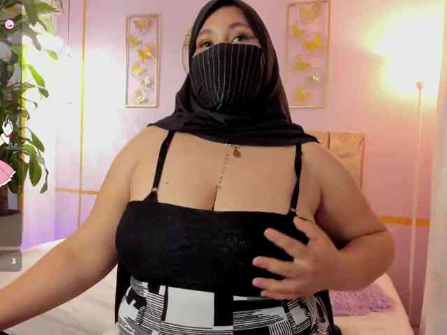 SalmaZaman webcam