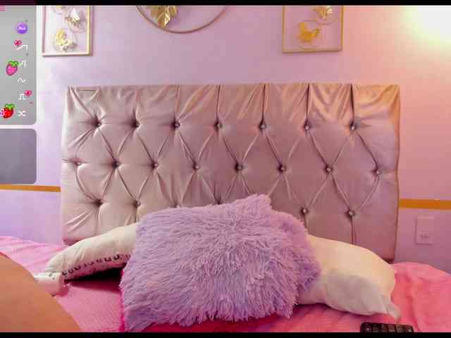 SalmaZaman webcam