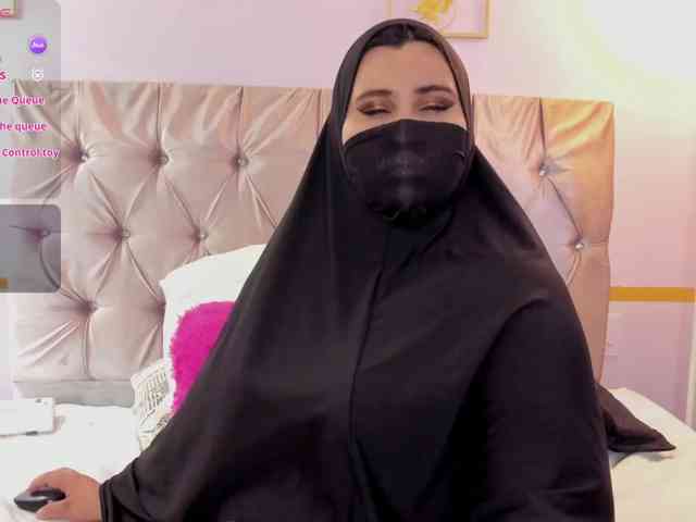 SalmaZaman webcam