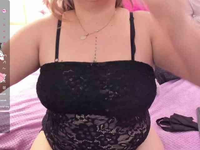 SalmaZaman webcam