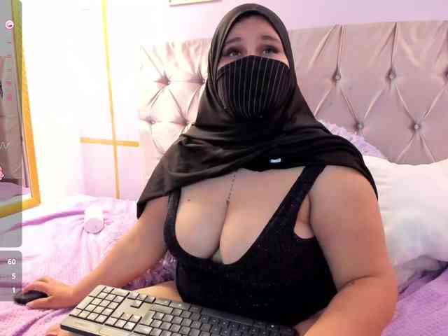 SalmaZaman webcam