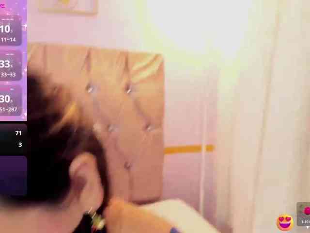 SalmaZaman webcam