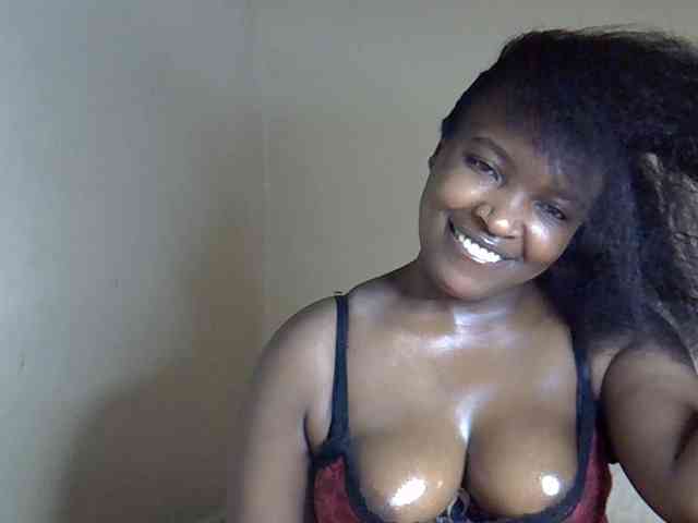 sexyveemani webcam