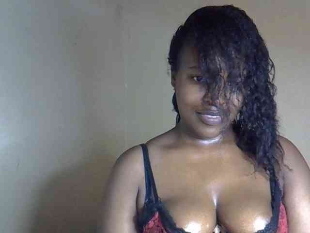 sexyveemani webcam
