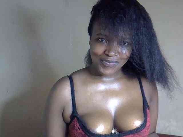 sexyveemani webcam