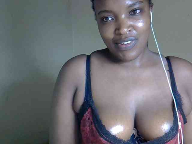 sexyveemani webcam
