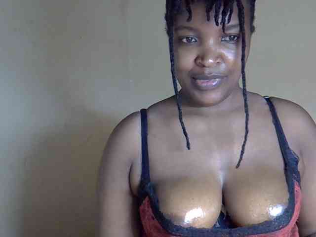 sexyveemani webcam