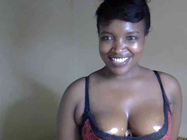sexyveemani webcam