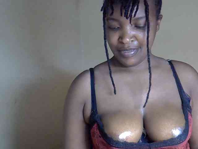 sexyveemani webcam