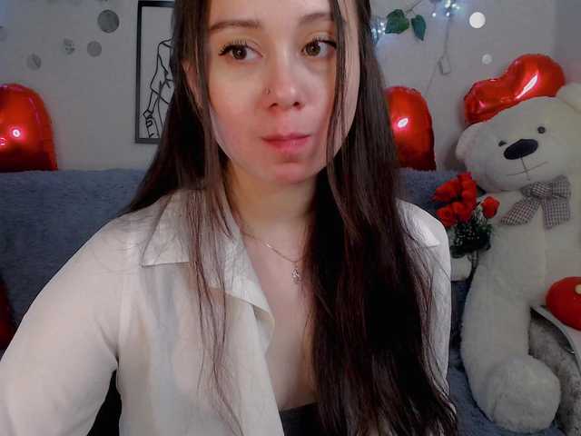 WOWalina live cam on BongaCams