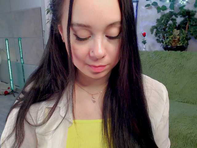 go to chat with WOWalina