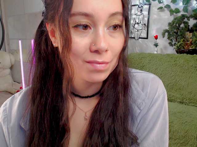 WOWalina live cam preview