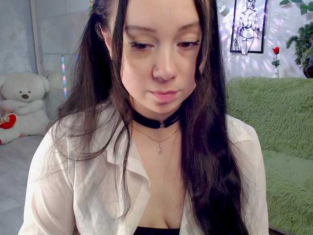 WOWalina live cam on BongaCams
