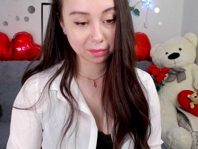 WOWalina's BongaCams show and profile