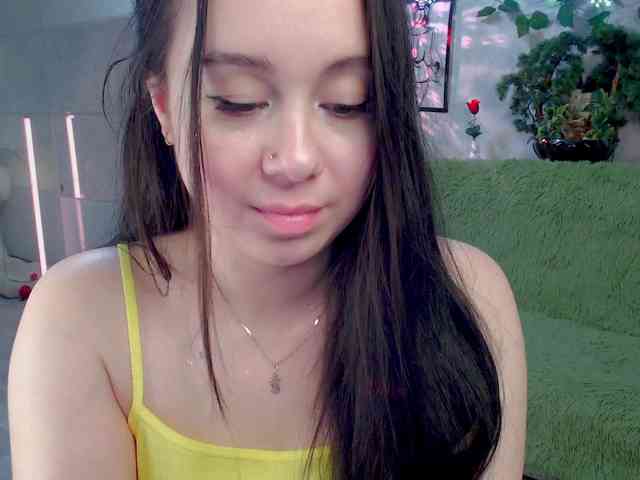 WOWalina webcam
