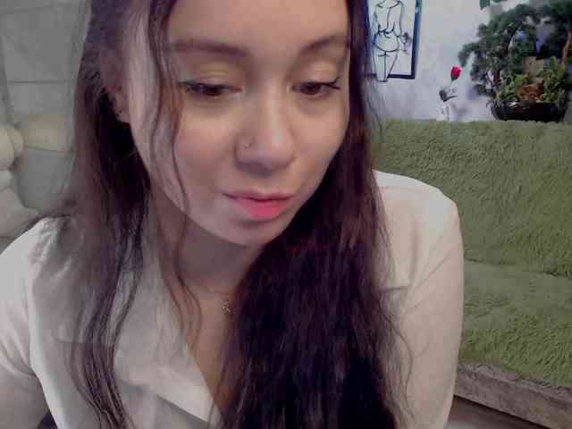 WOWalina webcam