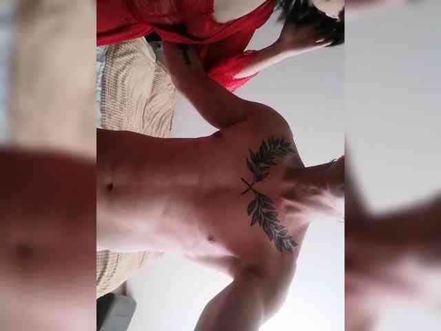 MarkKiraHmel webcam