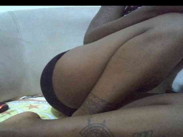 CurvyCrushh webcam