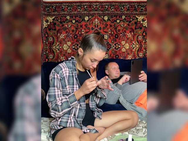 Cat-meowa live cam on BongaCams