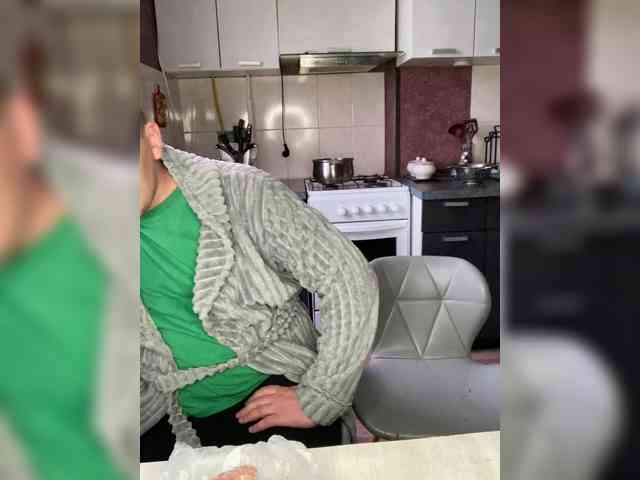 SexyBeast69 webcam