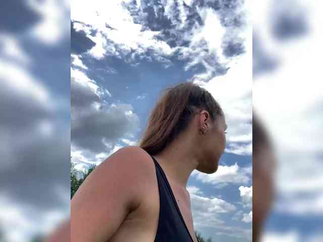 Model: SexyBeast69
