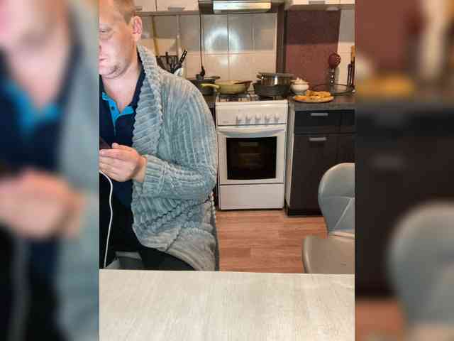 SexyBeast69 webcam