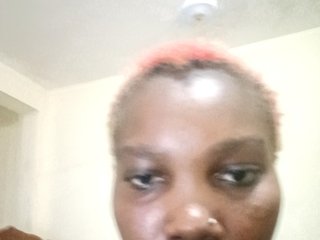 PetiteProvocateur's Live Webcam