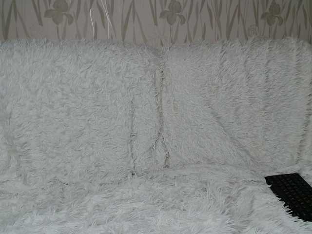 PrettyAngel777 webcam