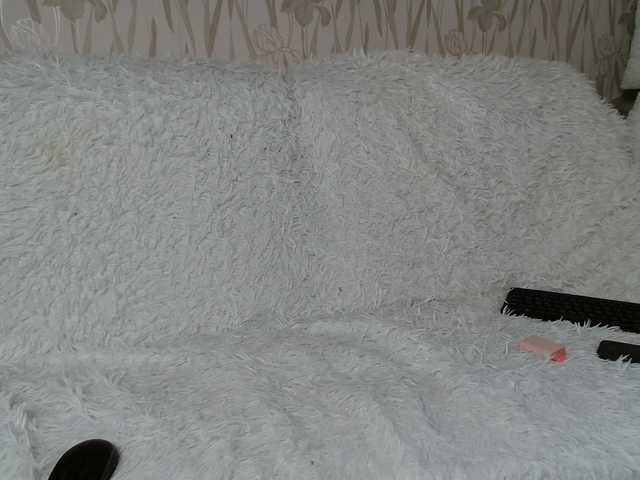 PrettyAngel777 webcam