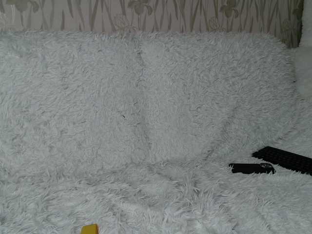 PrettyAngel777 webcam